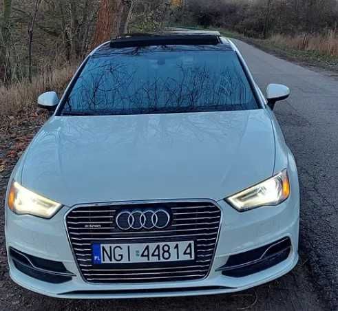 AUDI A3 8V etron рестайлінг бампер передній, задній, б/у розборка