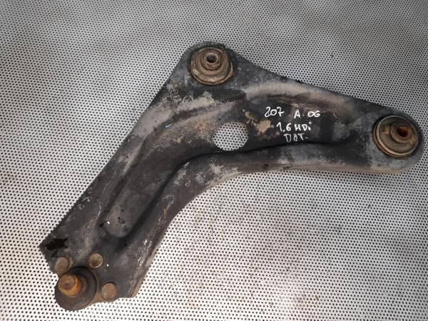 Braço de suspensão frente esquerdo PEUGEOT 207 (WA_, WC_)