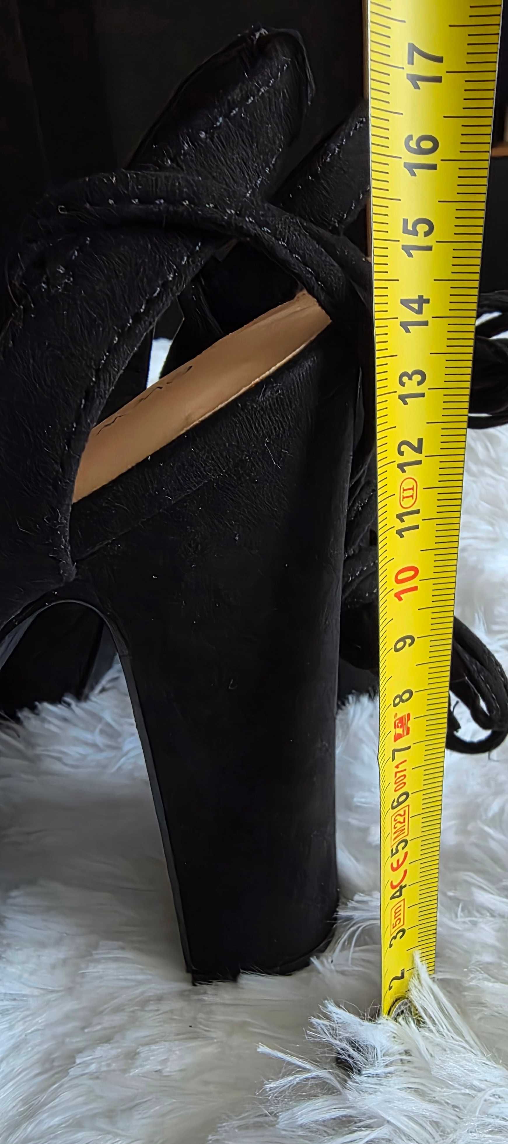 Buty na słupku Even&ODD, wiązane, czarne, rozmiar 38