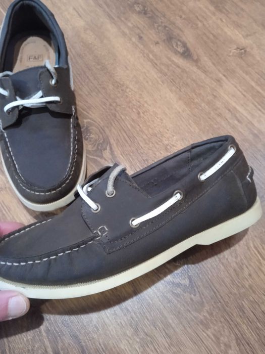 Продам чоловічі шкіряні мокасини бренду F F