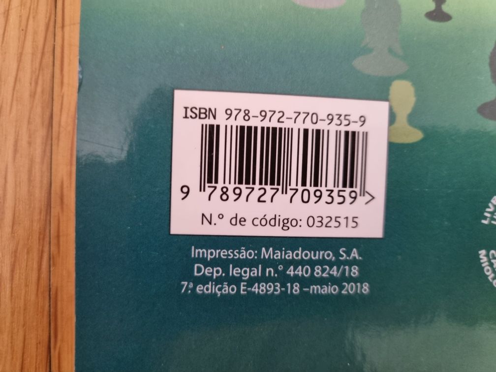 Filosofia 10.ano  e caderno de atividades da Plátano Editora