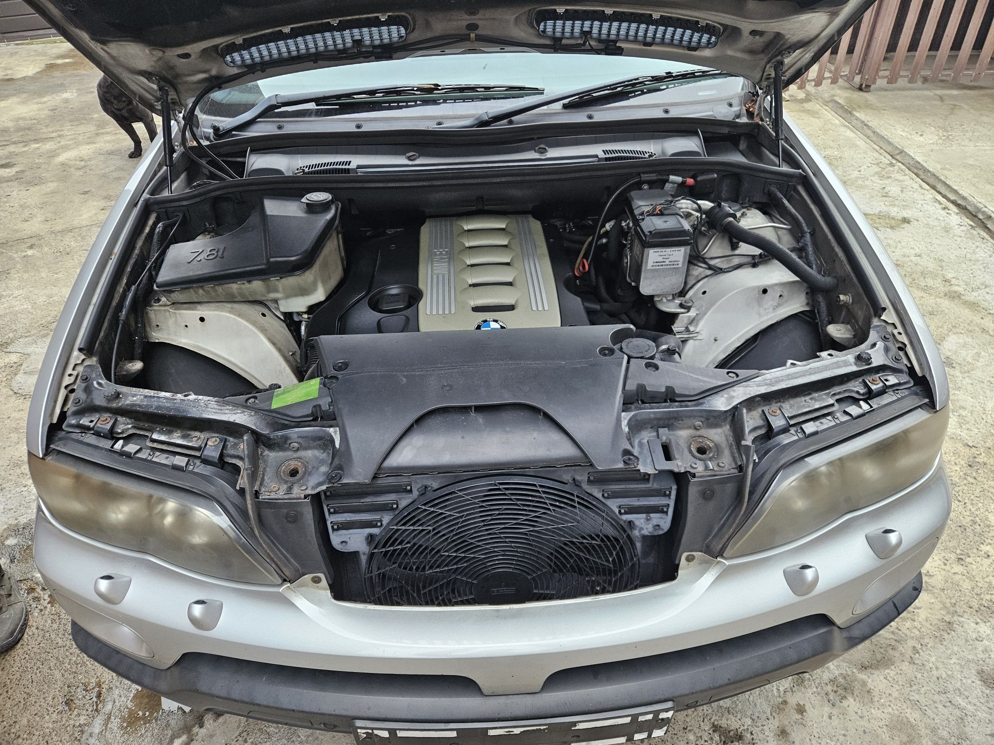 Капот БМВ Х5 Е53 рестайл BMW X5 E53 рестайлинг Розборка Шрот Запчасти