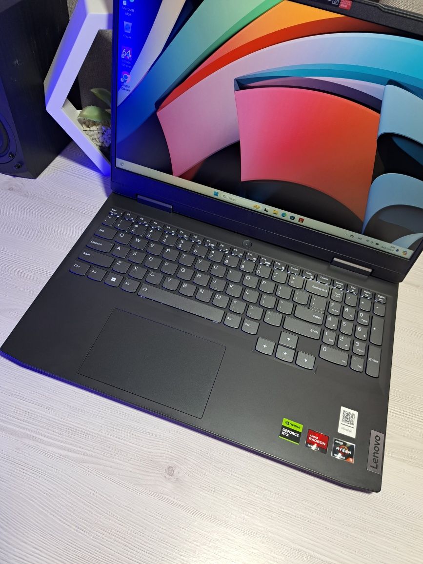 НОВИЙ!! Ноутбук Lenovo/Razen 5-7535HS/8 Gb/SSD 512 Gb/GeForce RTX 2050