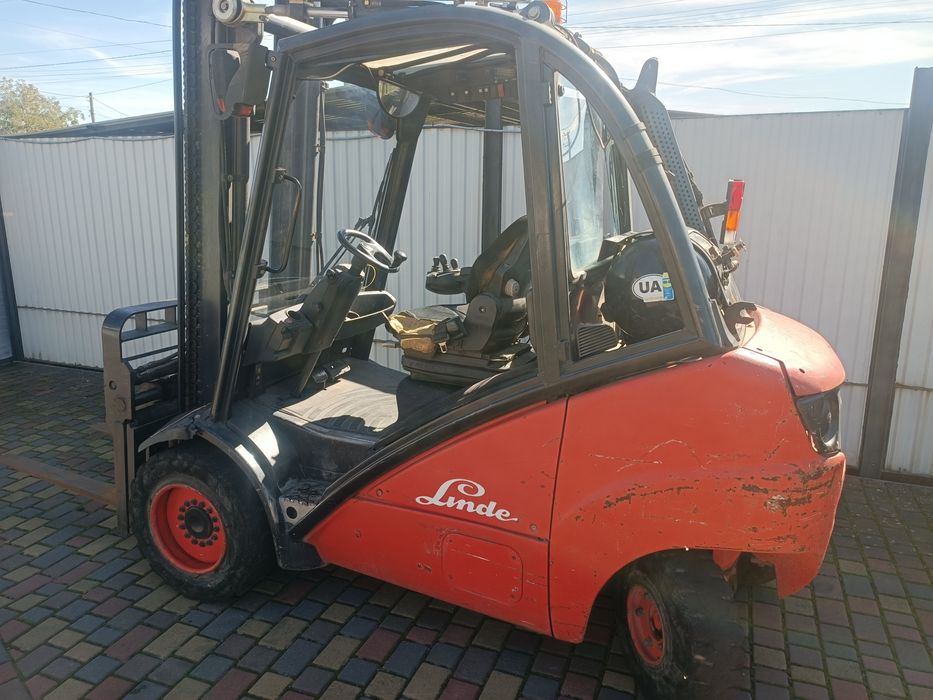 Навантажувач вилочний Лінде Н30Т. Погрущик газовий. 2003р