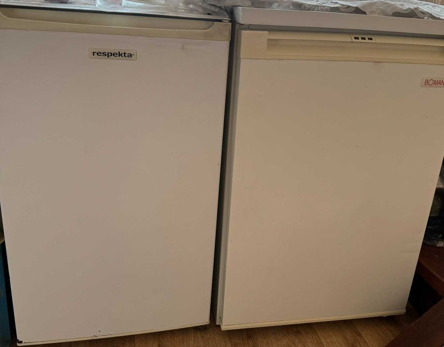 Продам малий холодильник та морозилку