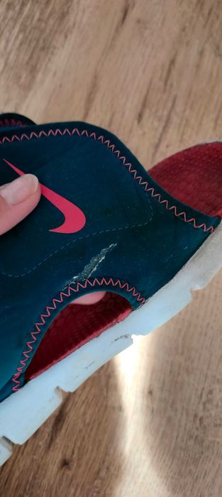 Sandały dziewczęce Nike 33/34 21,8 cm