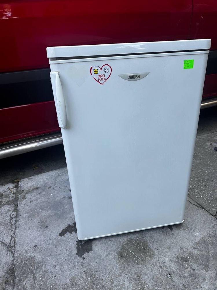 Холодильник Zanussi