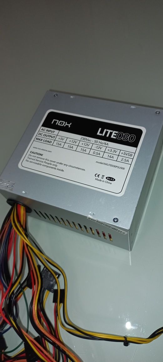 Fonte Alimentação NOX lite 030 nova sem uso