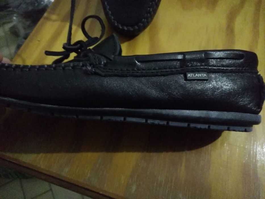 Mocassins rigorosamente novos