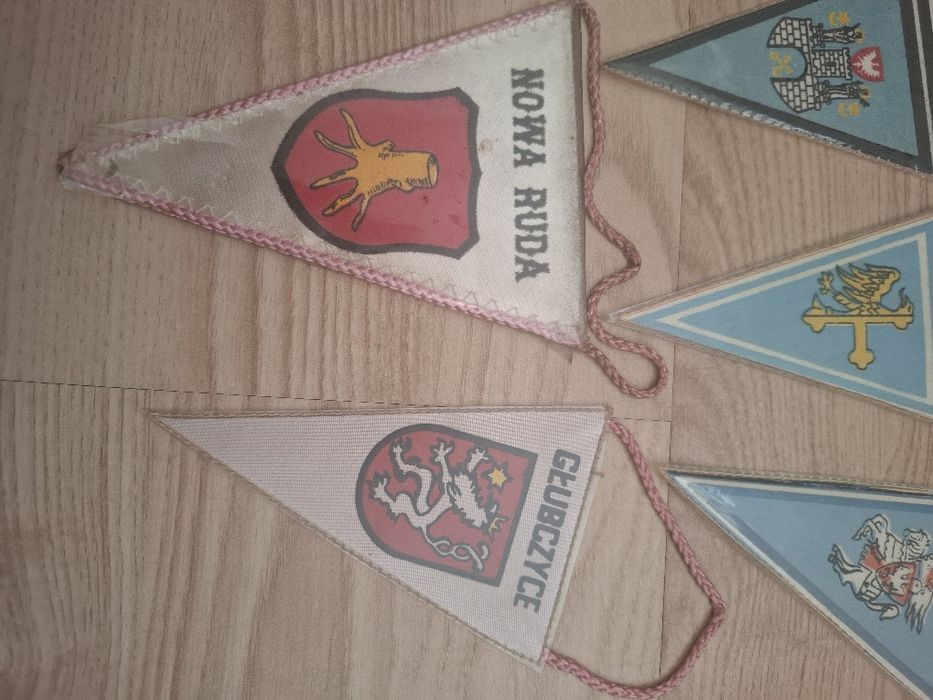 Zestaw małych proporczyków z PRL. Opole,Poznań, Nowa Ruda, Koszalin