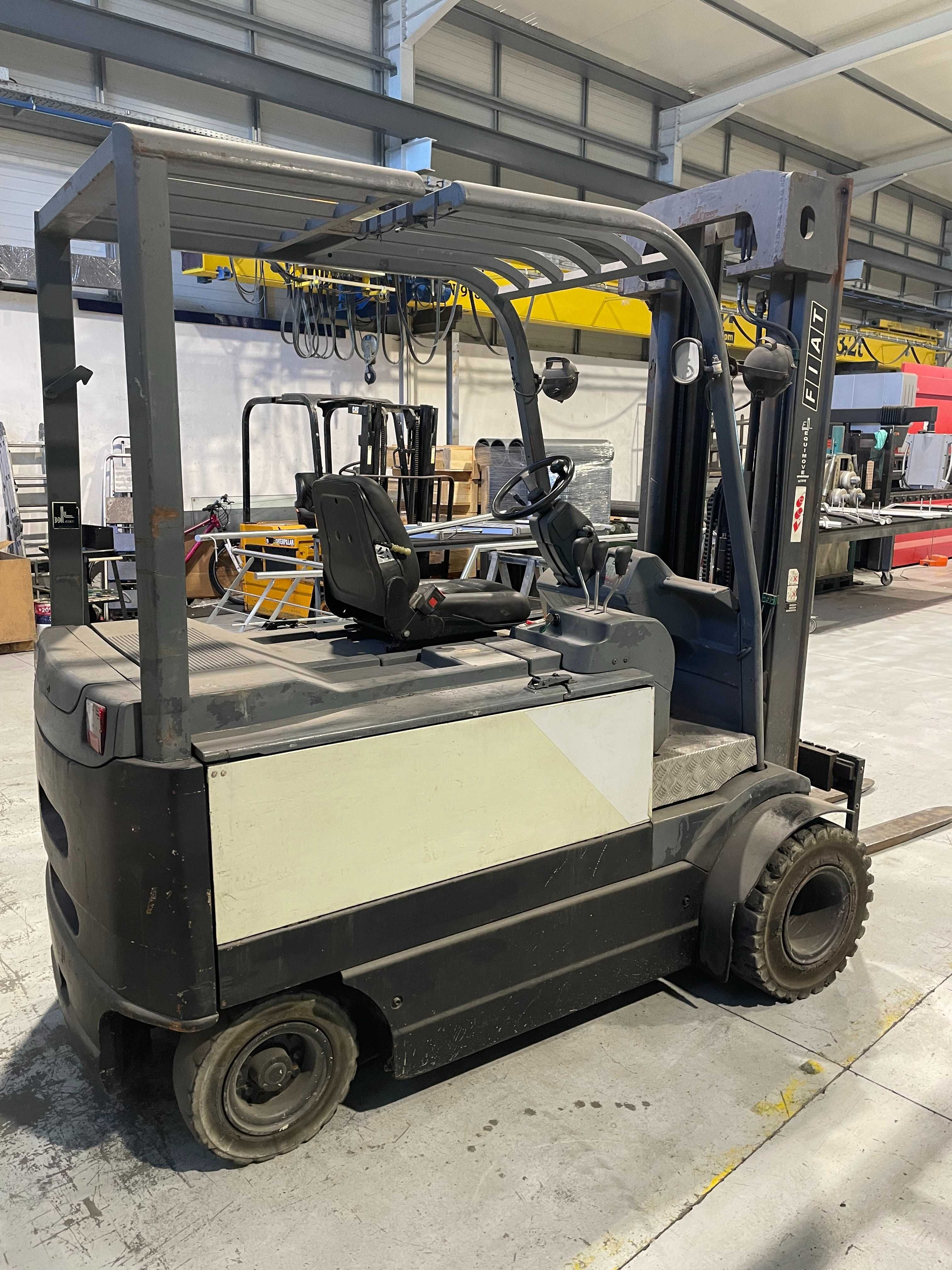 Empilhador elétrico Fiat OM EU30