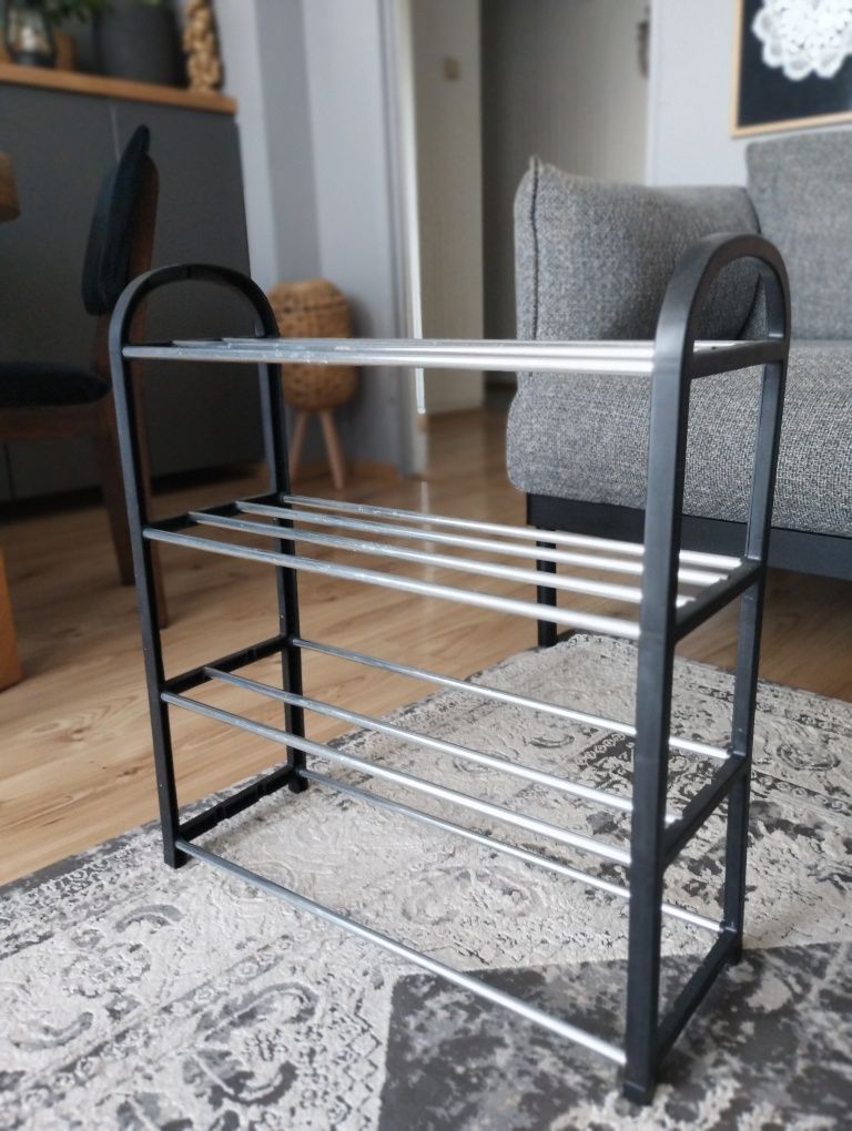 Półeczka na buty, kosze itp.