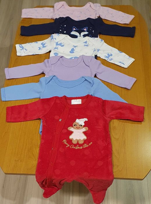 Zestaw ubranek dla dziewczynki, rozm. 52-62 i wanienka