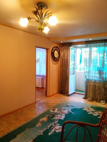 Продам 3 х комнатную квартиру в Ворошиловском районе.