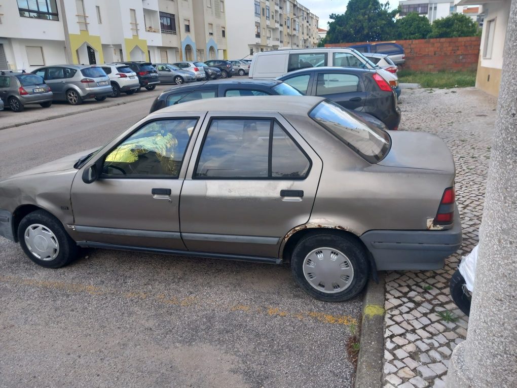 Renault 19 chamad 1.4 gts