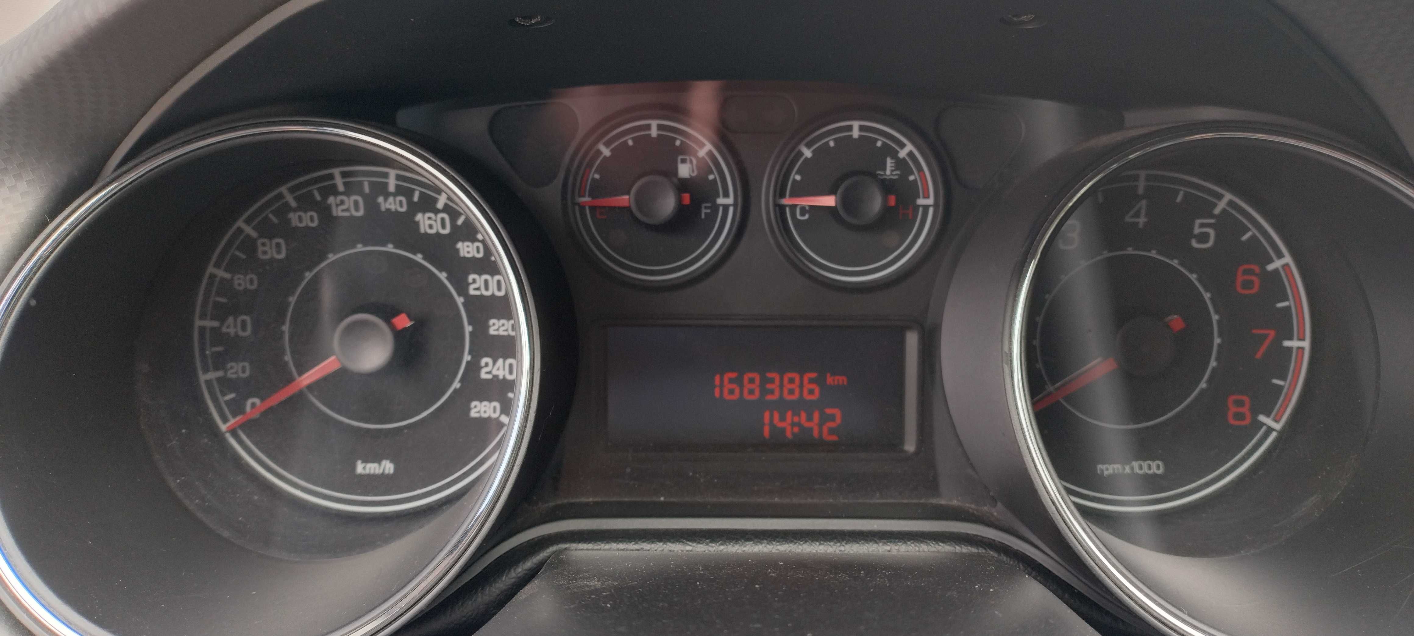 FIAT BRAVO 2, 1,4 16V 90 KM 2012