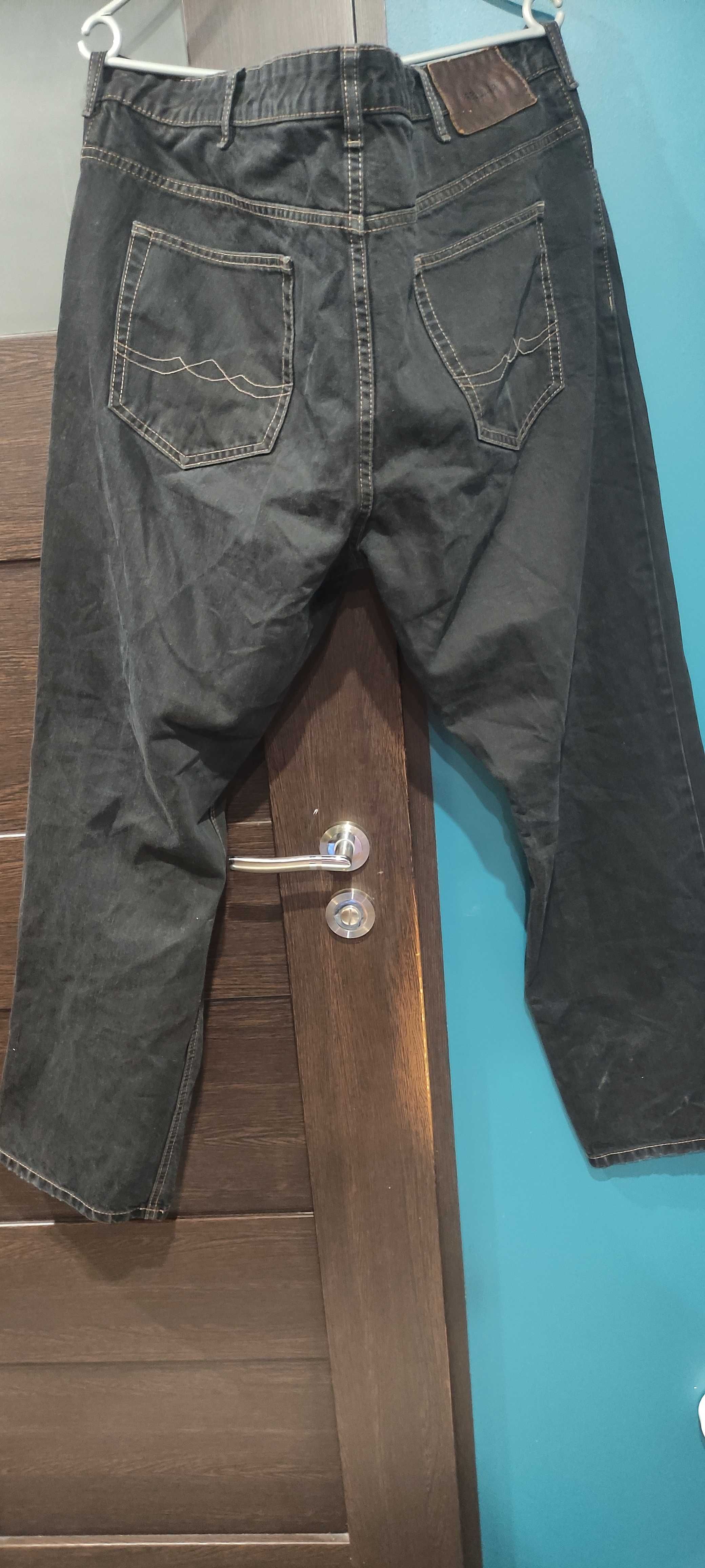 Spodnie długie stan bdb r. 4xl