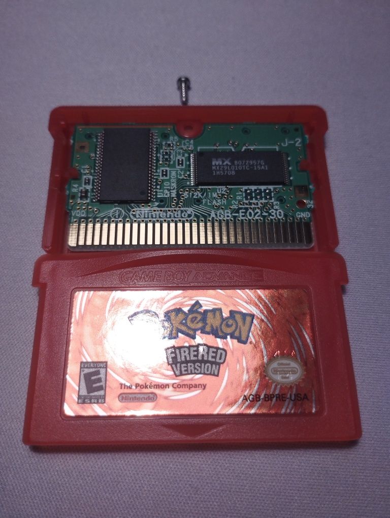 Pokémon Fire Red (USA Version) *Estado Colecionador*