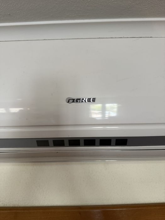 Ar condicionado marca Gree 9000.btu a inverter a funcionar normalmente
