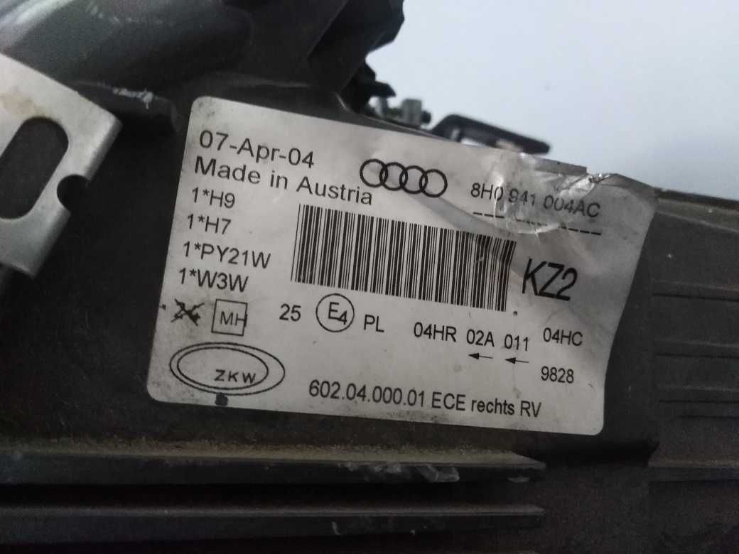 Audi A4 B6 Cabrio Lampa Przód Prawa