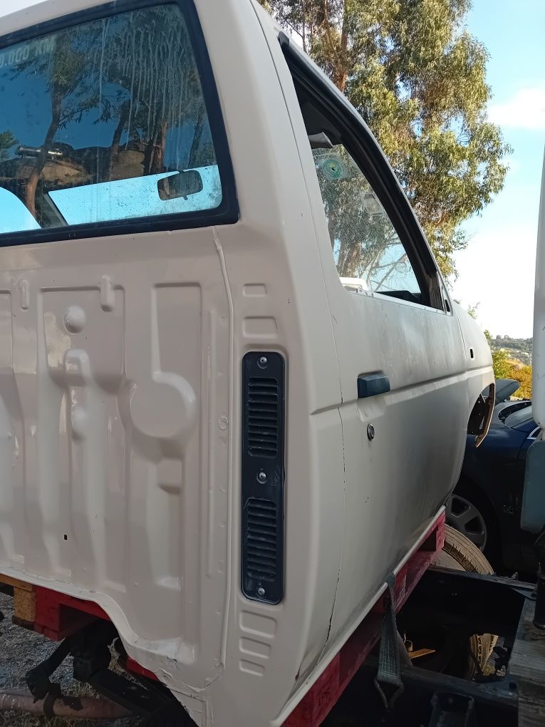 Cabine Nissan d21 para venda
