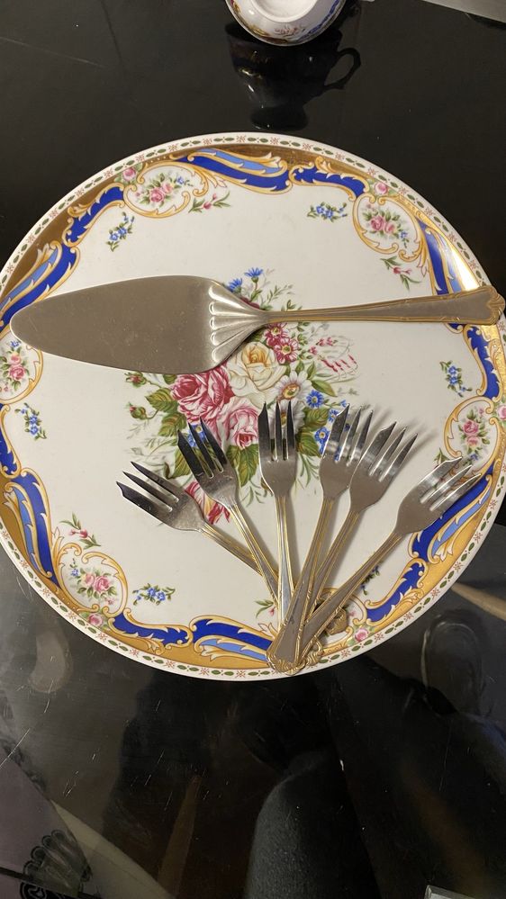 Conjunto de café Limoges + prato de bolo com talheres