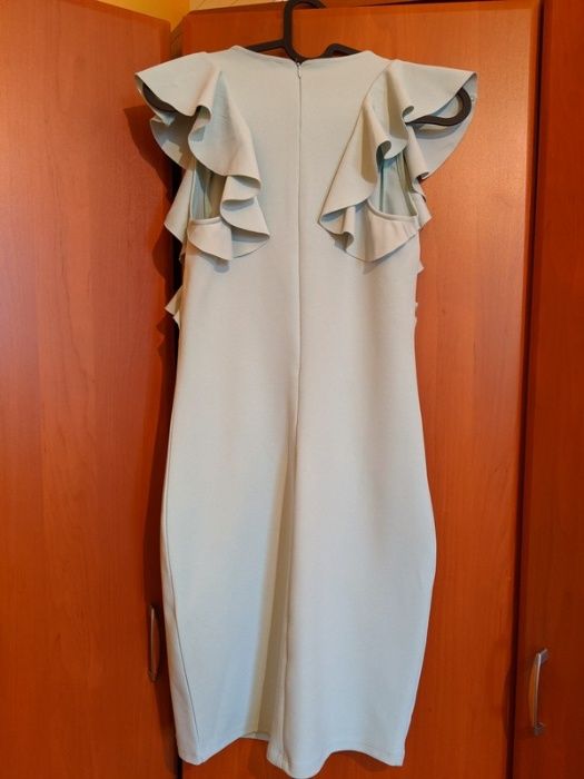 Miętowa, ołówkowa sukienka Mohito rozmiar XXS