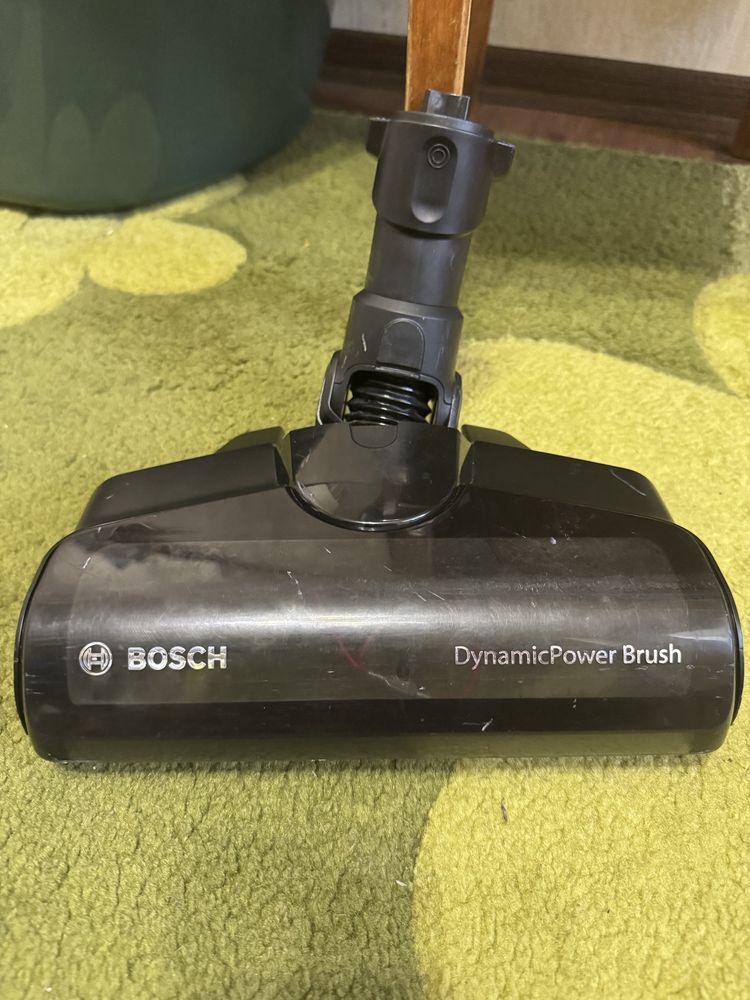Продам щетку на пылесос Bosch на запчасти