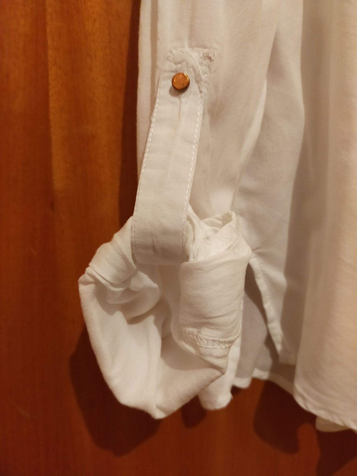 Camisa branca, transparente, da Lefties - tamanho M / 38