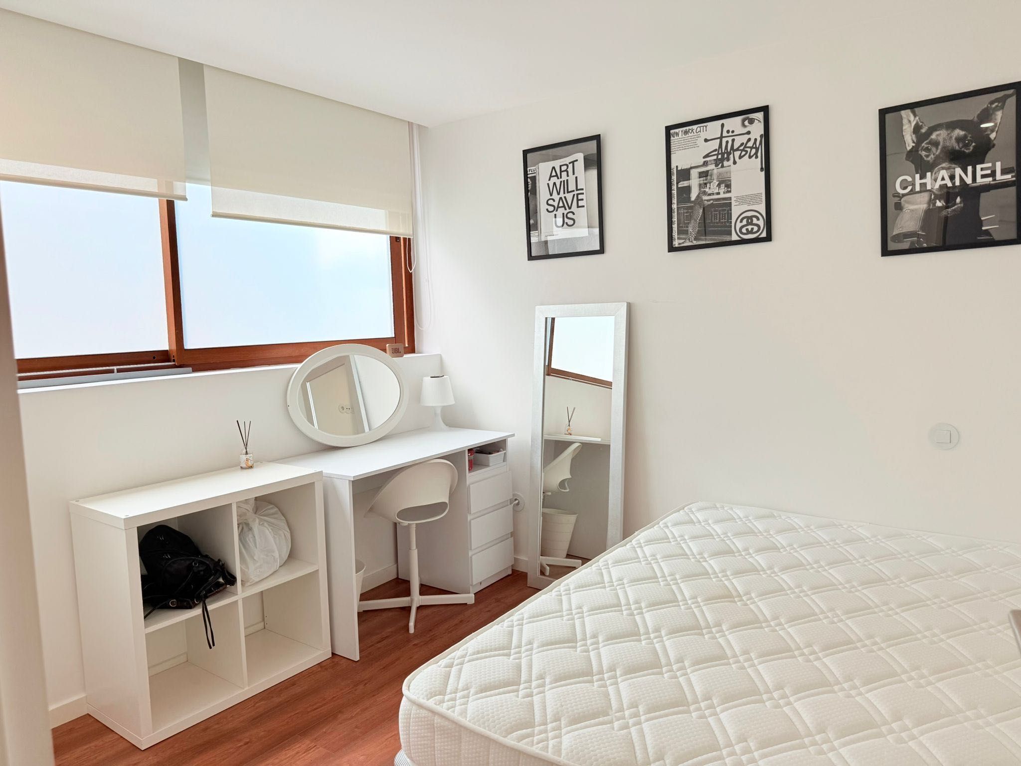 Apartamento T0 mobilado/equipado