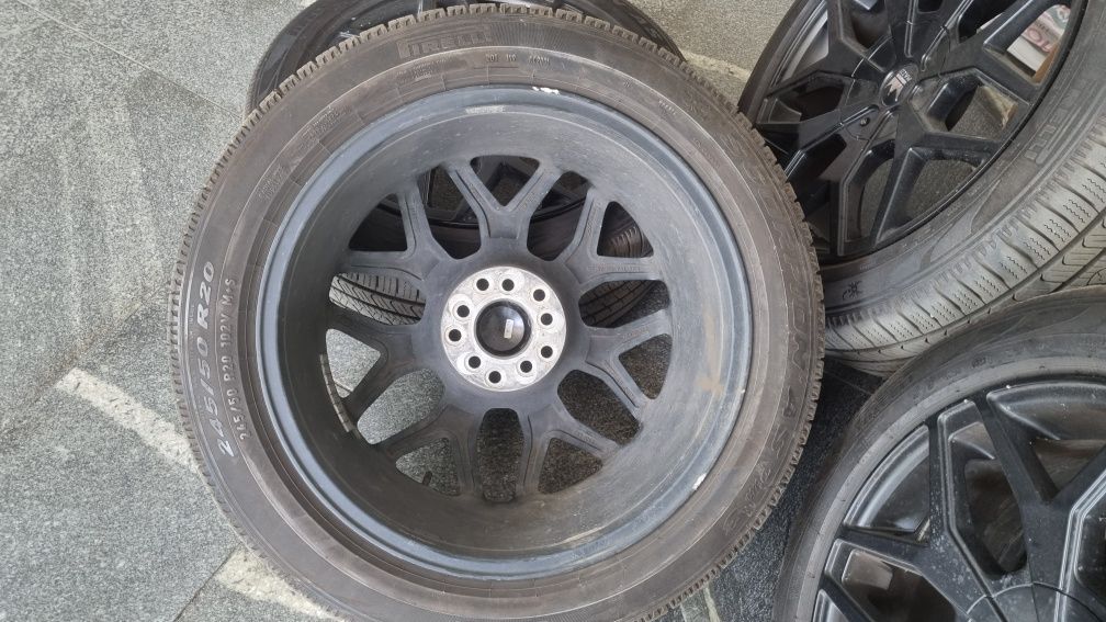 Колеса R20, Pirelli 245/50r20 на дисках