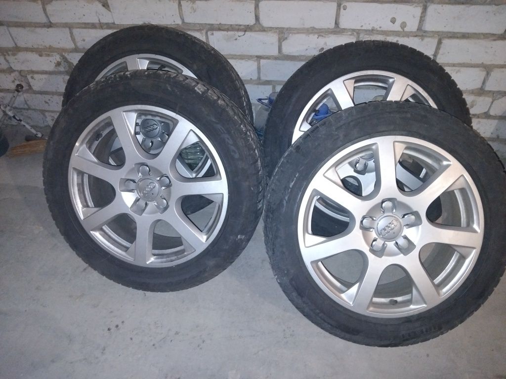 Диски R17 5x112 Dia 66,6 Original Audi Зимня резина 225 50