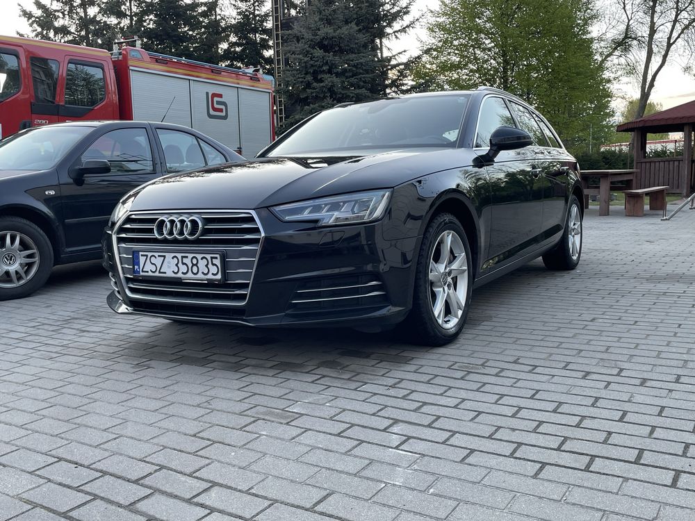 Audi a4b9 2.0 TDI 190hp 2016 stronic