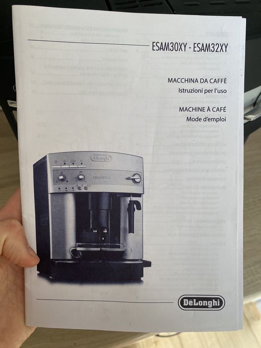 Ekspres do kawy DeLonghi Magnifica