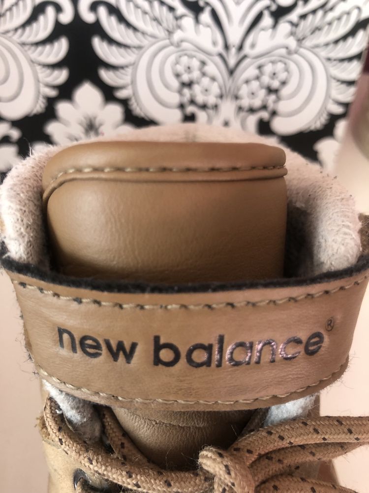 Buty zimowe New balance  33 młodzieżowe ,brązowe