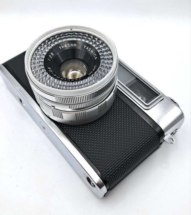 Плівкова камера Yashica Minister III