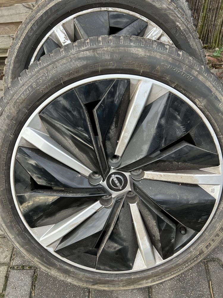 Nissan juke qashqai xtrail felgi aluminiowe 19 cali