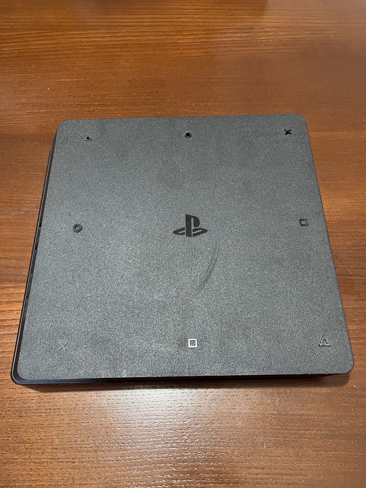 Playstation 4 slim 500g + 2 comandos +2 Fifas 22 e 23