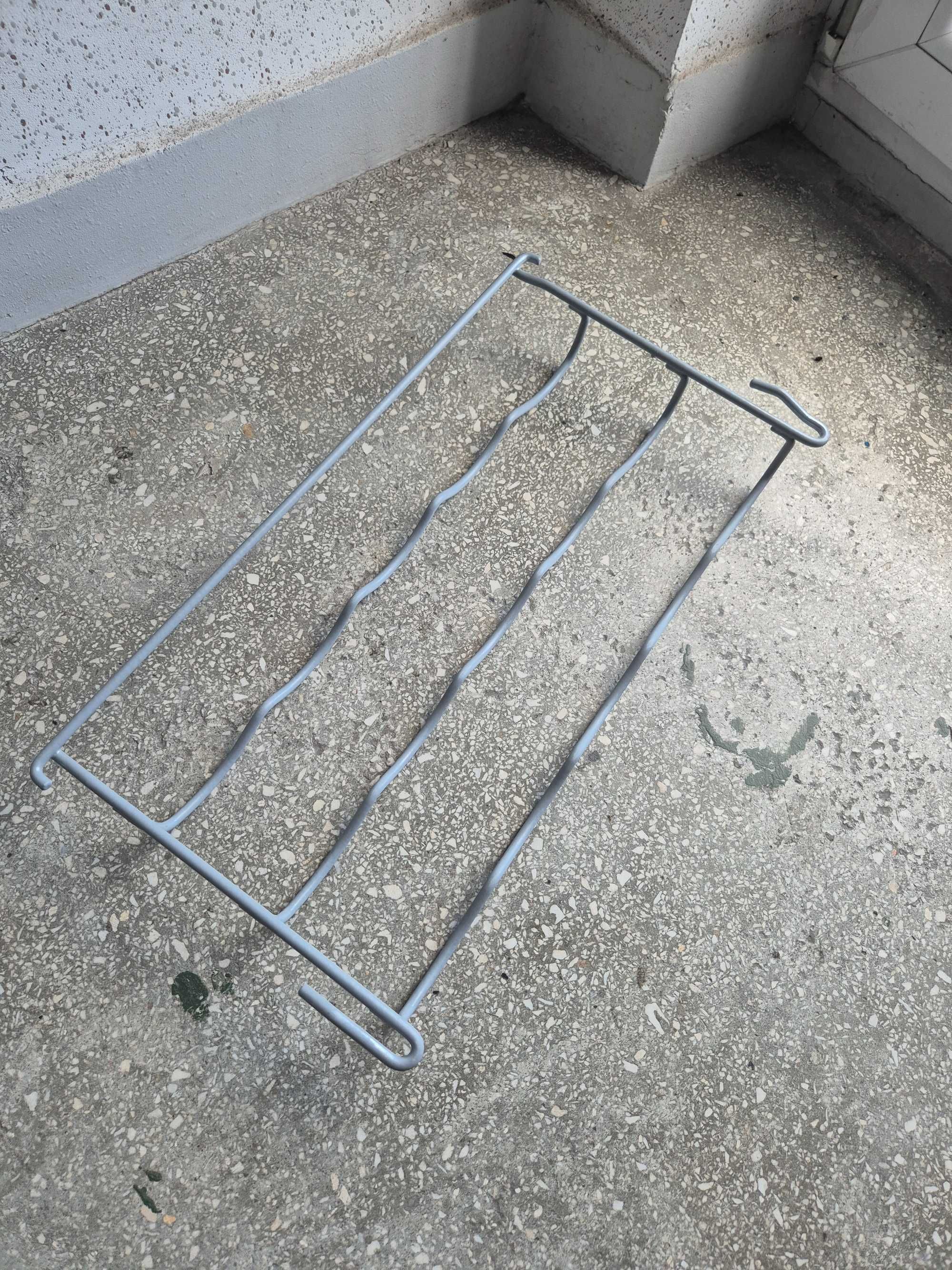 Półka na butelki z lodówki Electrolux