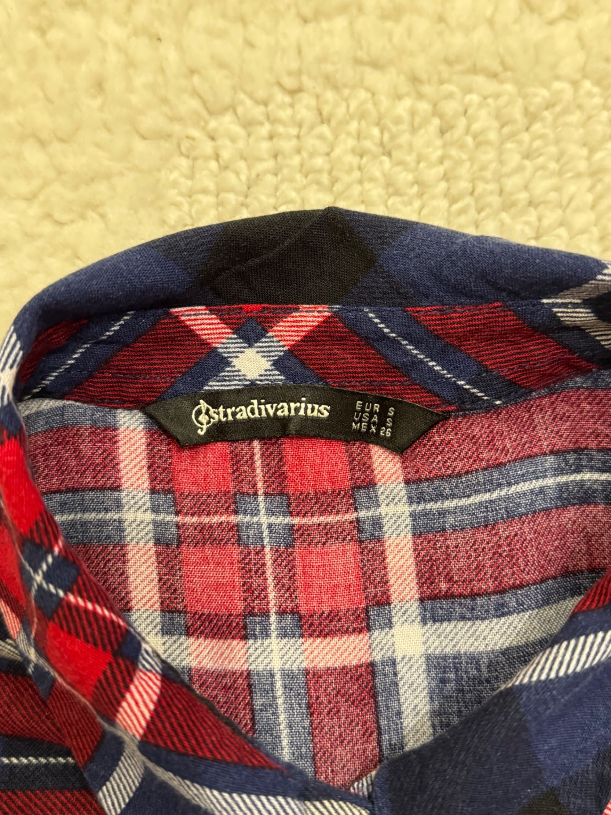 Плаття-сорока Stradivarius.