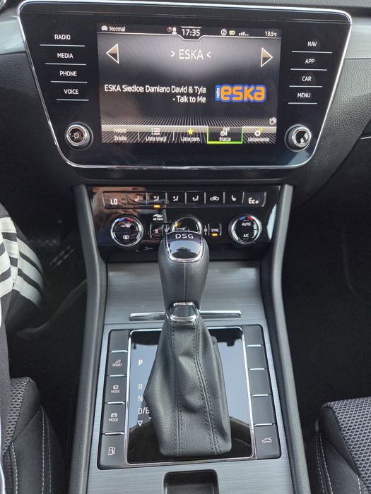 Superb plug-in 218KM Bezwypadkowy Style DSG Virtual C