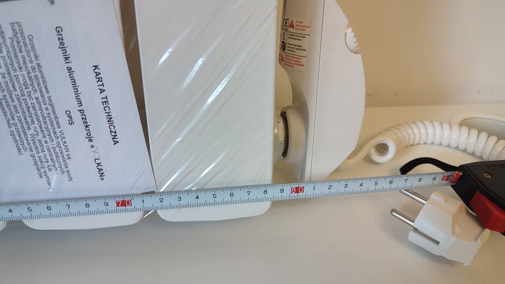 Електрична батарея (радіатор) з теном який не пересушує повітря