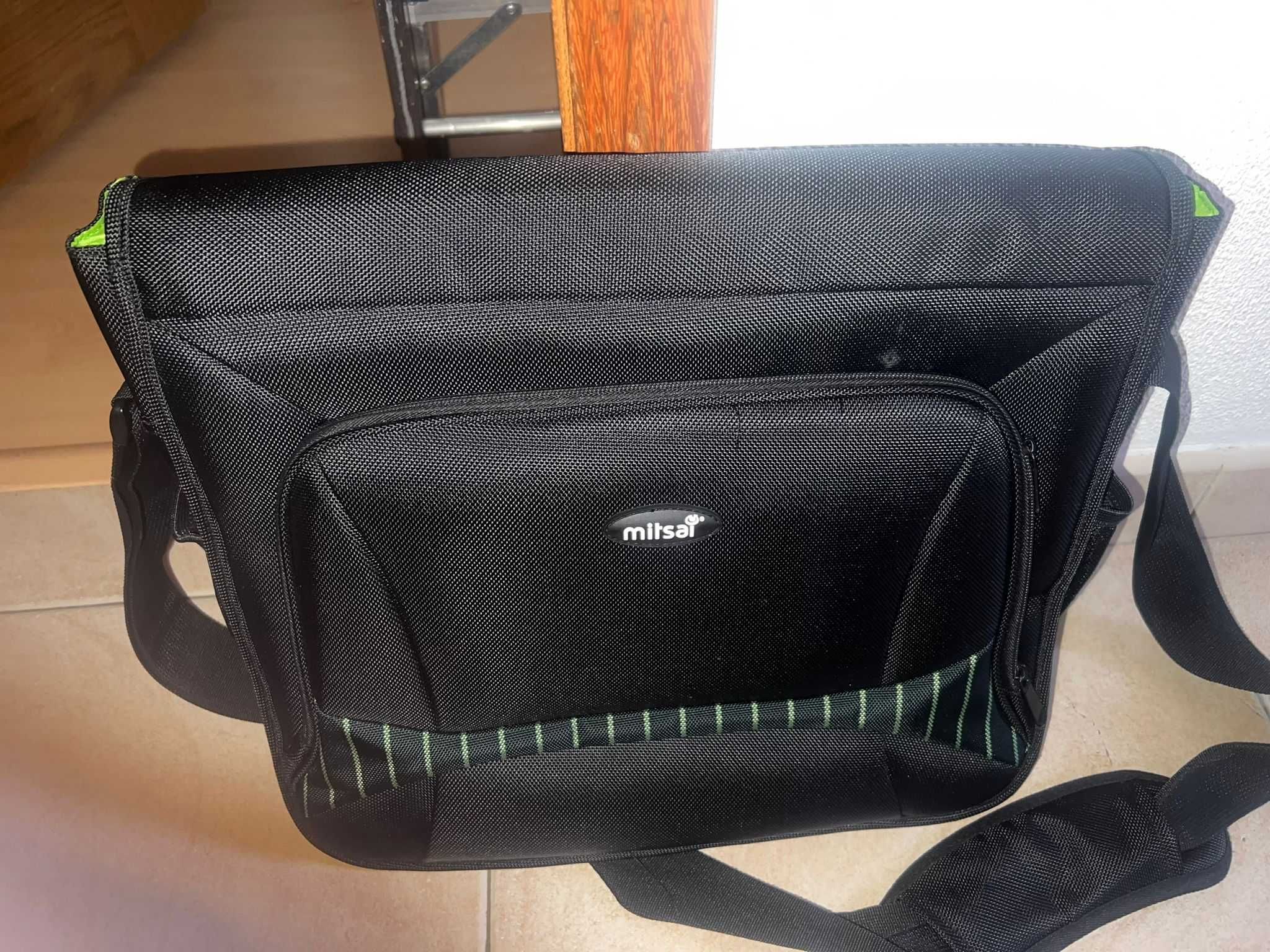 bolsa preta para transportar portátil