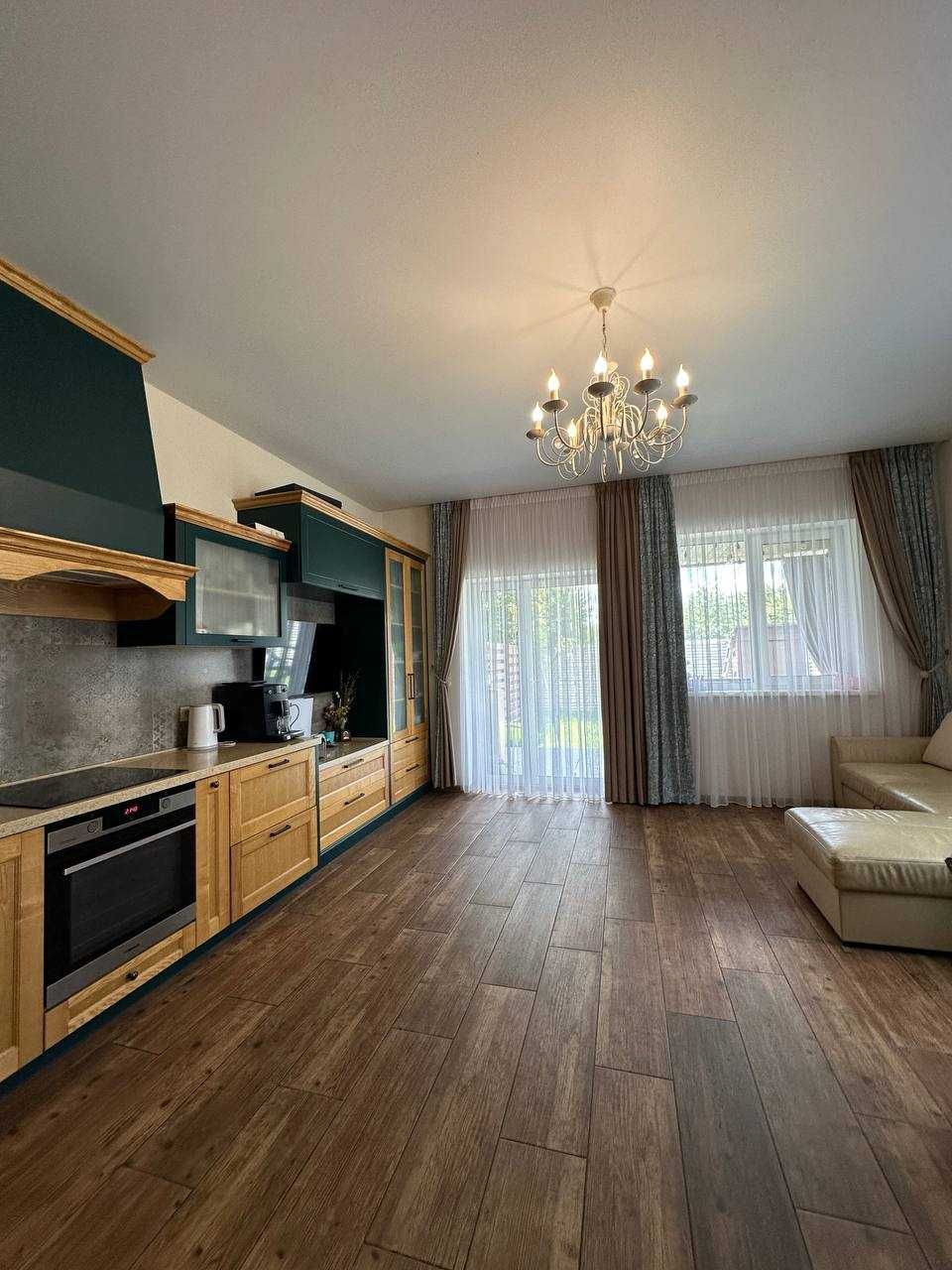 Продам Дуплекс з Якісним Ремонтом в Центрі Бучі. Топ Ціна.