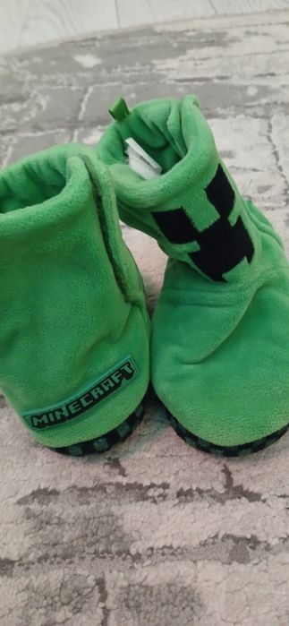 Кімнатне та для садочку взуття майкрафт , по устільці  15