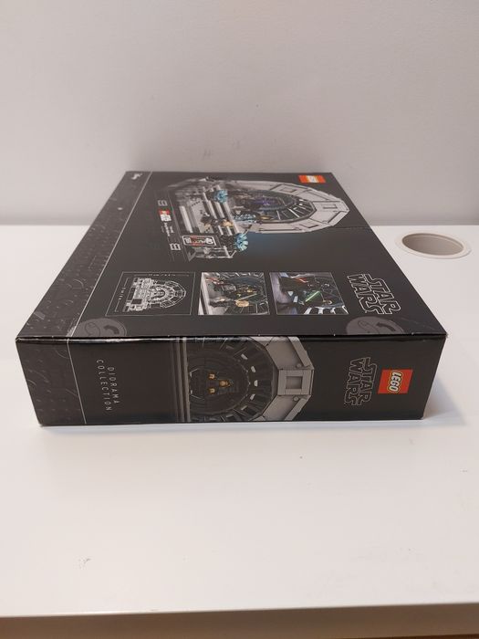 ENVIO GRATIS-LEGO 75352 Emperor's Throne Room Diorama (Star Wars)