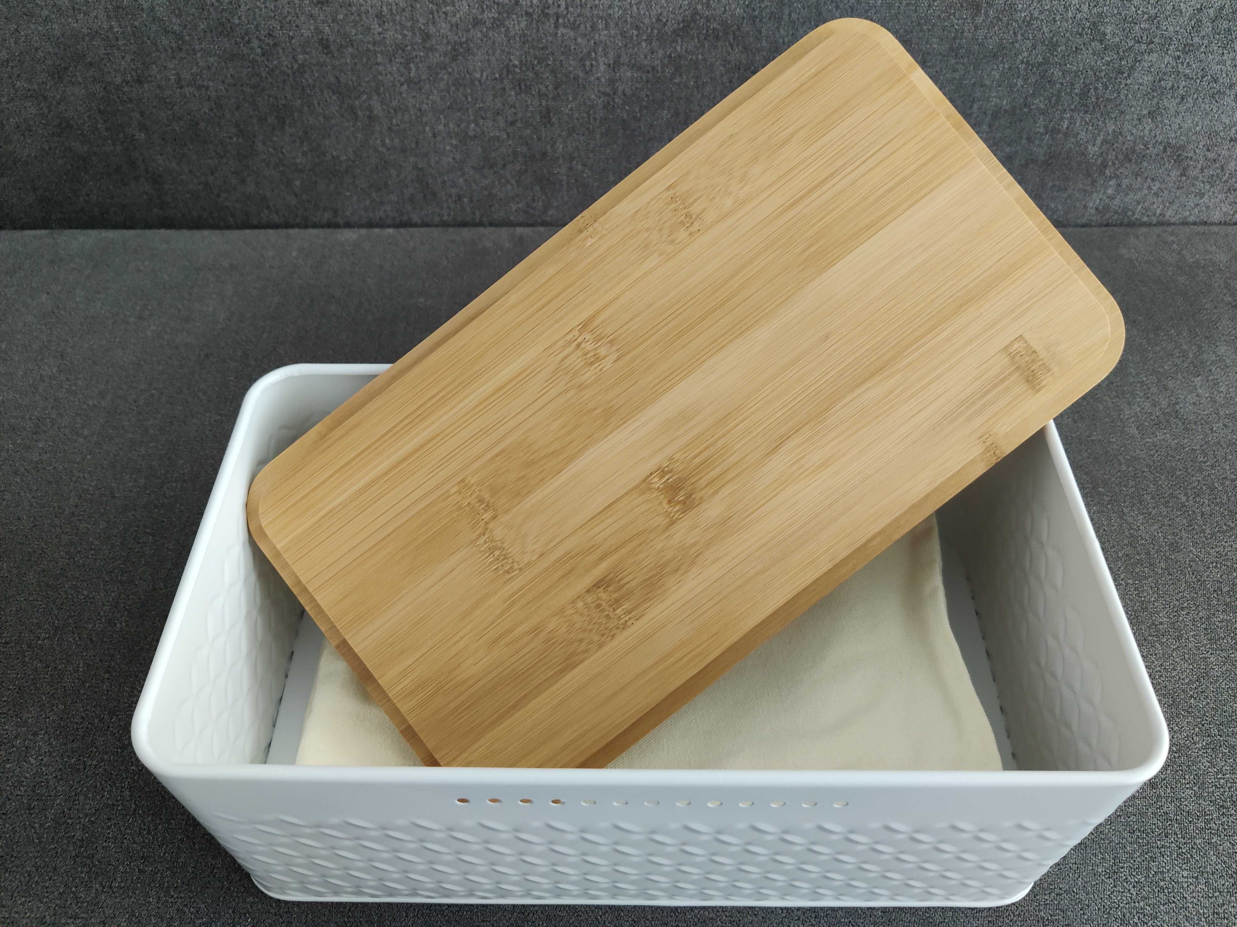 Chlebak z bambusową pokrywką 33x19x13
