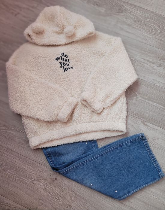 Komplet ubranek świątecznych dla dziewczynki 134-140