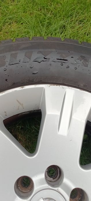 Opony z felgami nissan Pathfinder, Navara 255/65 R 17