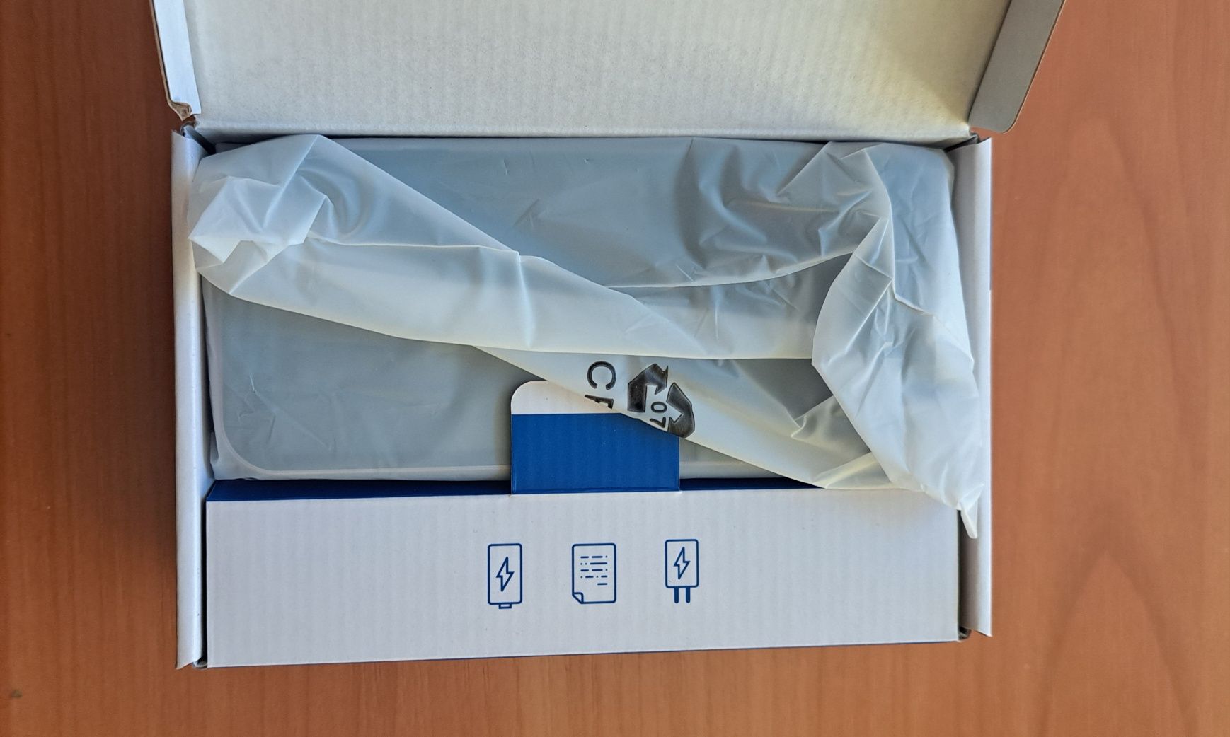 Telefon MAXCOM MM334